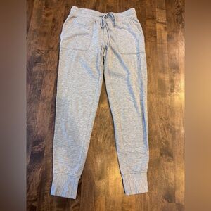 Vineyard Vines Women’s Gray Cozy Joggers - Size XXS Excellent condition So comfy